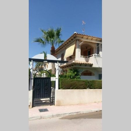 La Casa De La Palmera Lejlighed Torrevieja Eksteriør billede